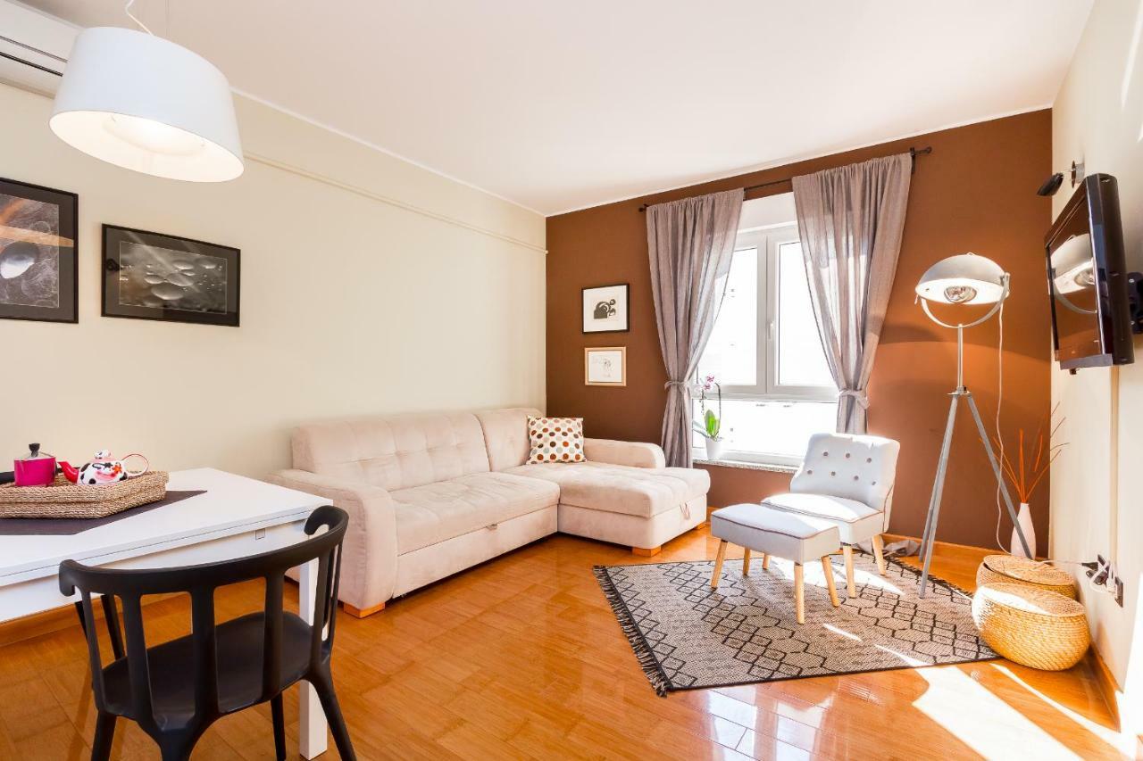 City Stylish Apartment Πούλα Εξωτερικό φωτογραφία