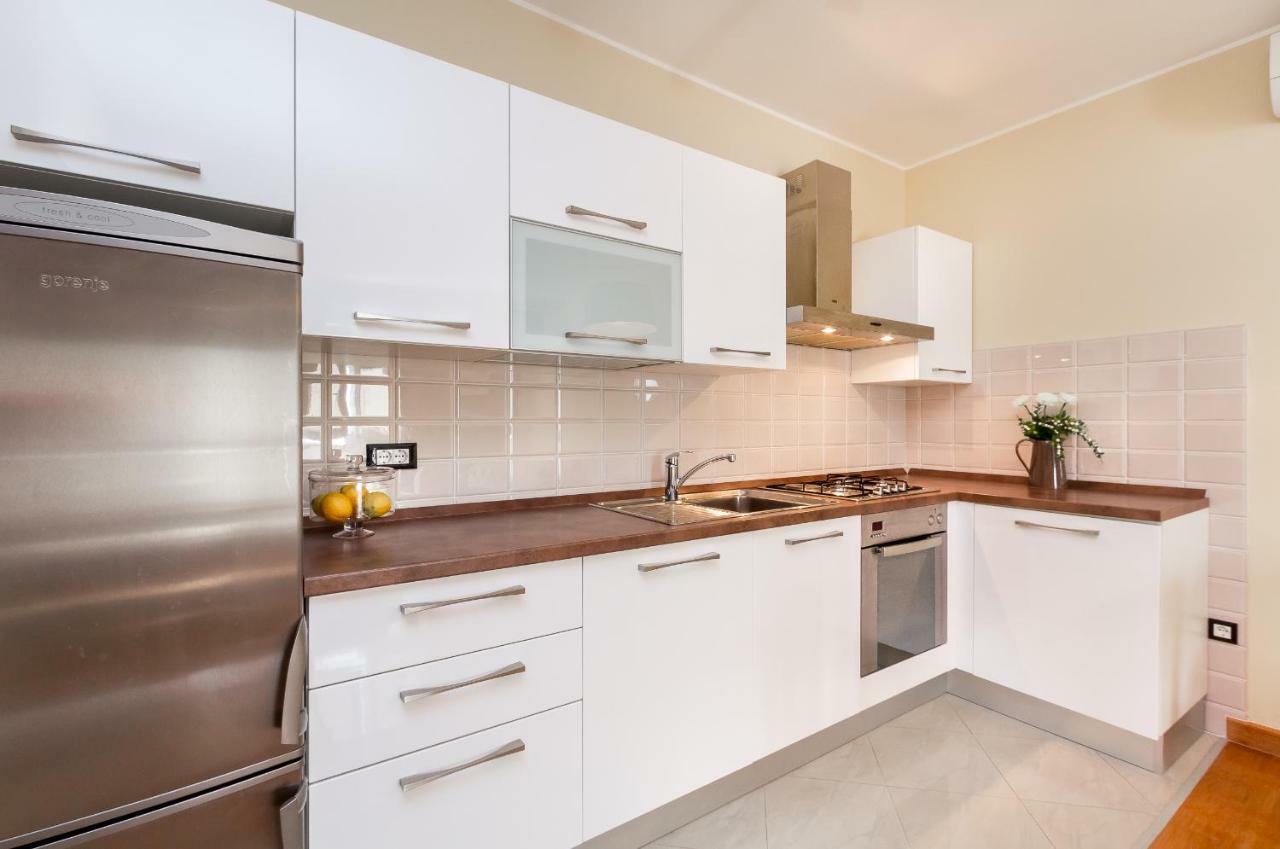 City Stylish Apartment Πούλα Εξωτερικό φωτογραφία